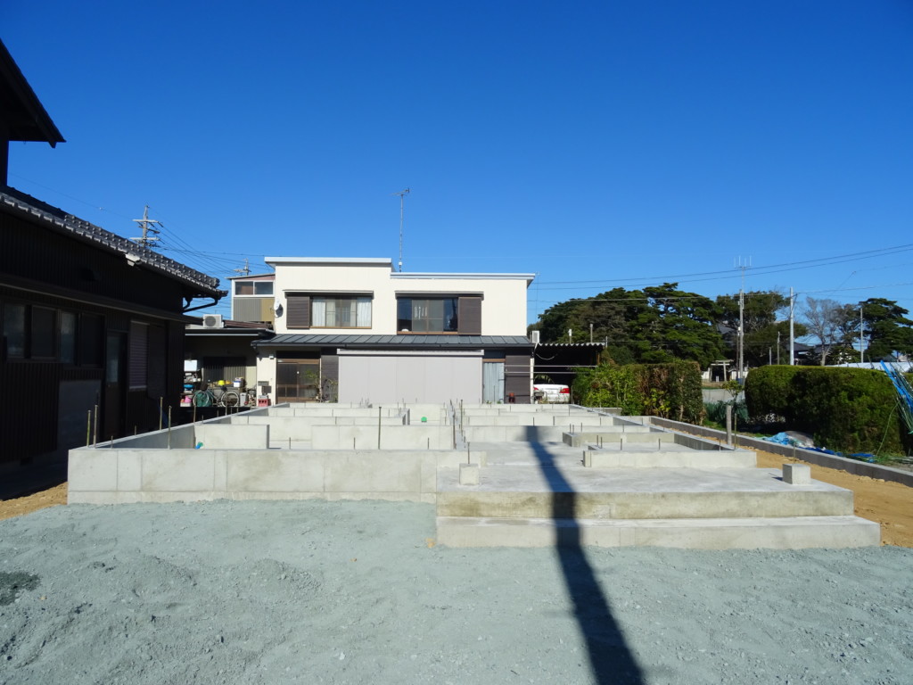 浜松市の注文住宅会社のエコーアートが施工した基礎工事完了写真