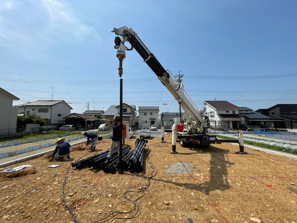 浜松市の注文住宅会社の工務店のエコーアートが施工している地盤改良工事中写真