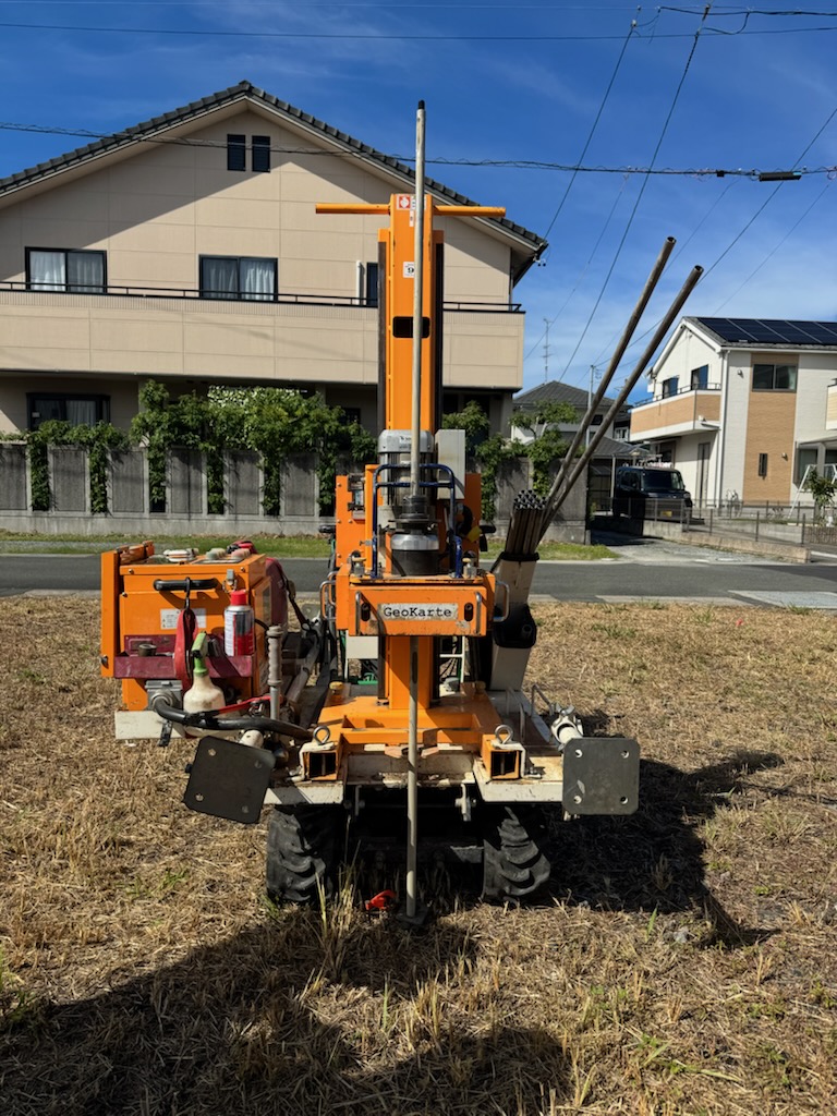 浜松市の注文住宅会社の工務店のエコーアートが行ったこれから着工する現場の地盤調査写真