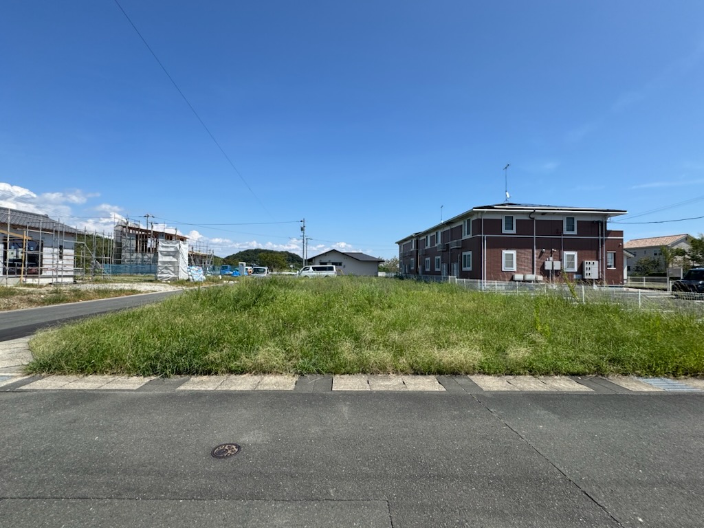浜松市の注文住宅会社の工務店のエコーアートが工事する前の建築現場の写真