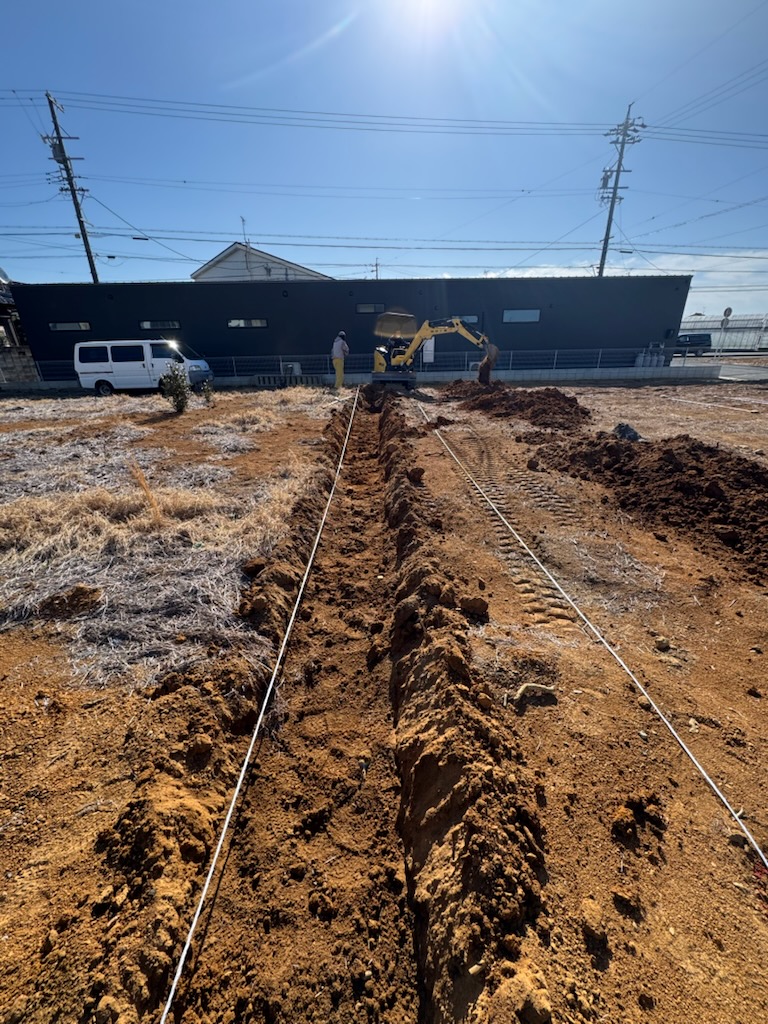 浜松市の注文住宅会社の工務店のエコーアートが工事に着手した造成工事写真