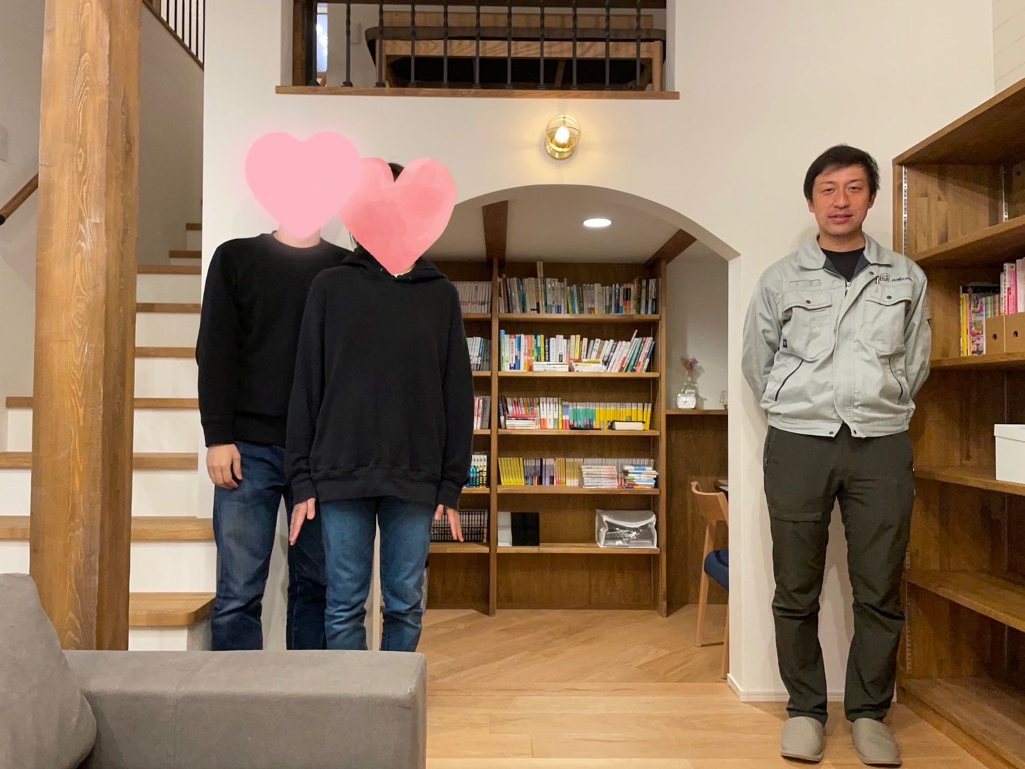 浜松市の注文住宅会社の工務店のエコーアートが施工完了したお宅のお引渡し記念写真