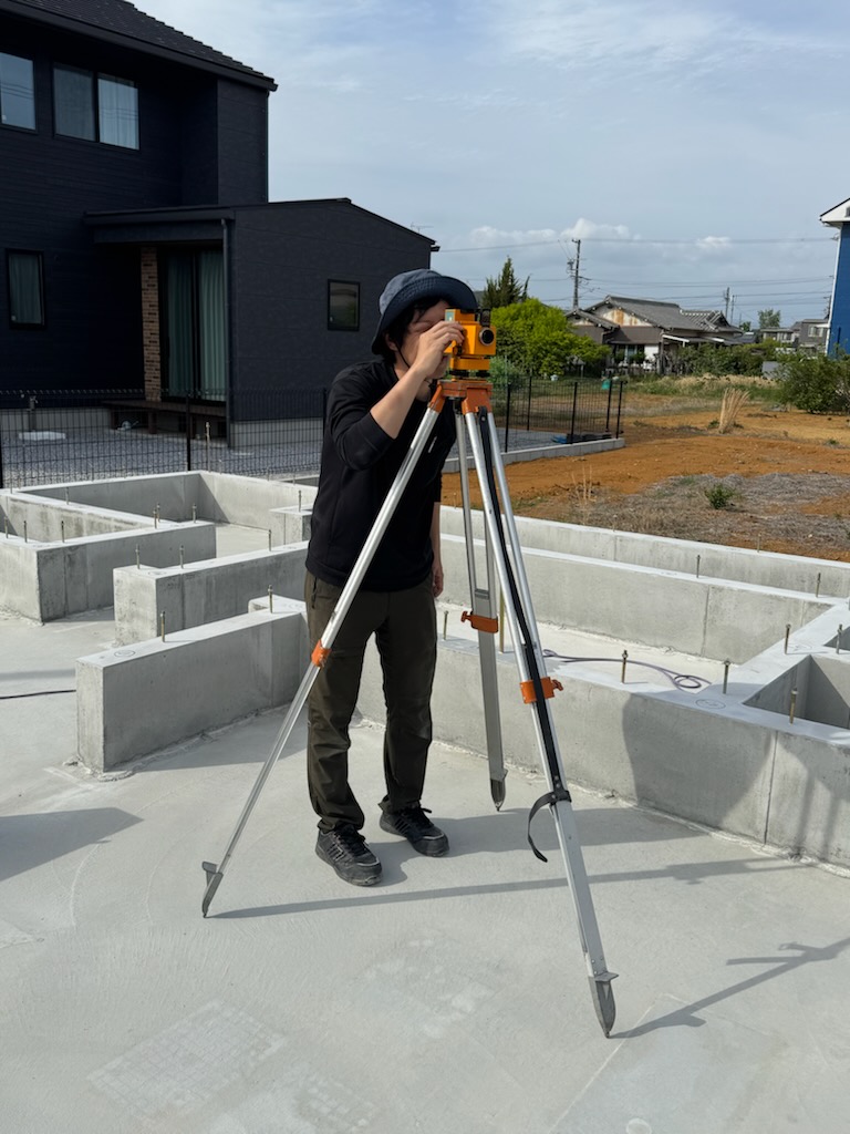 浜松市の注文住宅会社の工務店のエコーアートが行ったレベルチェックの写真
