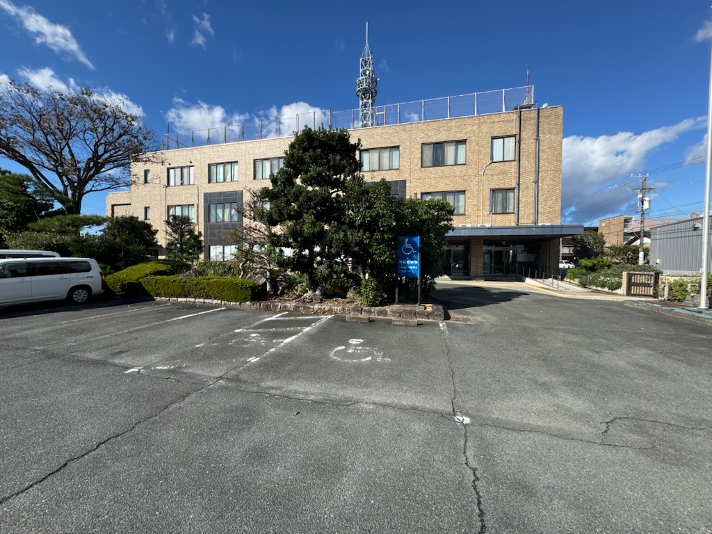 浜松市の注文住宅会社の工務店のエコーアートが考える建築地に建てられない建物かどうか調べるための役所の写真