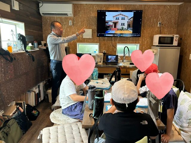 浜松市の注文住宅会社の工務店のエコーアートが校外学習を行った写真